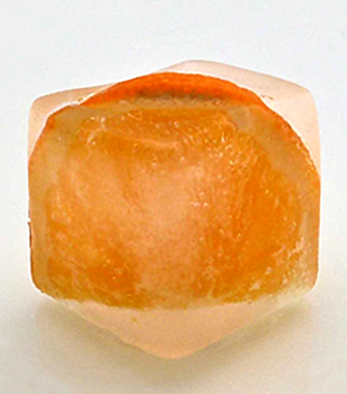 Eiswürfel mit Orange